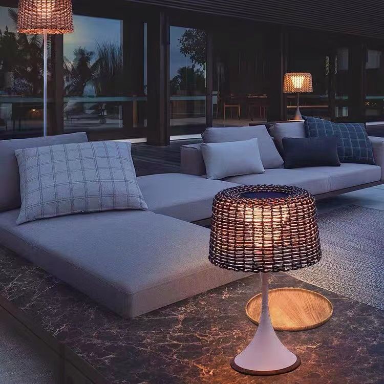 Outdoor Waterproof Solar Floor Lamp — Modern Minimalist Villa Courtyard Light & Garden Ambient Decor Lamp