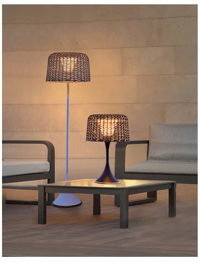 Outdoor Waterproof Solar Floor Lamp — Modern Minimalist Villa Courtyard Light & Garden Ambient Decor Lamp